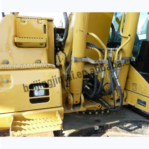 รถขุดไฮดรอลิกตีนตะขาบ CAT 312C มือสองจากญี่ปุ่น น้ำหนัก 12 ตัน สภาพดีเยี่ยม ขาย - Product Image 5