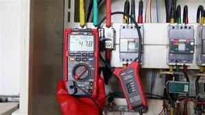 Multimètre solaire professionnel UNI-T UT197PV |   Compteur PV-Safe original et neuf pour l'entretien solaire et des systèmes - Product Image 3