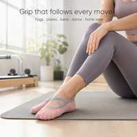 Chaussettes de yoga antidérapantes en gros pour femmes, en coton, avec sangle croisée et grip en silicone, pour Pilates, Barre et danse, coupe basse