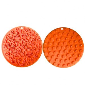 Tapis de léchage rond pour animaux de compagnie, assiette d'alimentation lente pour chiens et chats, tapis antidérapant pour friandises, design sain, sans BPA, plat durable - Product Image 4