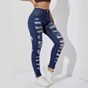 RNSHANGER Kadınlar İçin Delikli Yırtık Kot Kalem Pantolon Dar Kesim Orta Bel Vintage Sokak Modası Yıkanmış Eskitme Görünümlü Bilek Boyu Pantolon - Product Image 3