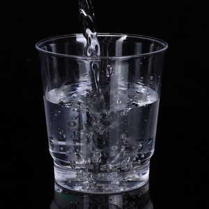 Vaso Publicitario Personalizado He Teng al por Mayor, Material PET, Transparente, Plástico Duro, Tapa Esmerilada, Desechable, para Bodas y Fiestas - Product Image 5