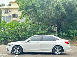 2024 usato <span class=keywords><strong>Honda</strong></span> <span class=keywords><strong>Civic</strong></span> 1.5T CVT Power Edition Turbo cambio automatico a sinistra in pelle per auto a benzina giapponese R16 Dark - Product Image 2