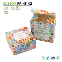 Boîtes personnalisées à couvercle avec impression intégrale, protection anti-poussière, système de verrouillage Wing Lock, rebord de dégagement, boîte de protection en carton GC1 pour studio de villégiature