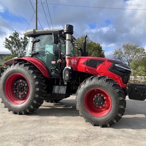 Tractor de 240HP Nuevo 4X4 Maquinaria Agrícola con Múltiples Accesorios Opcionales - Product Image 1