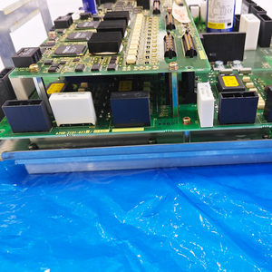 A06B-6107-H005 Servoamplificador para Robot FANUC Probado - Product Image 3