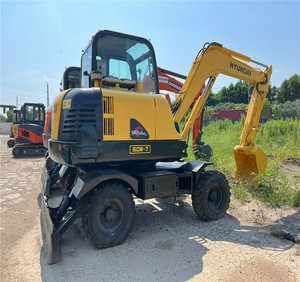 Used Hyundai 60w-7 Excavator 2017 <b>Model</b> <b>Engine</b> & Pump Included 42kw Power Good Working Condition in Shanghai - Product Image 3