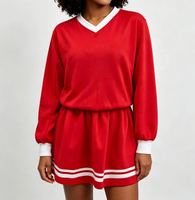 Ensemble de pickleball pour femmes en gros : Sweat-shirt rayé à col en V et jupe, tenue de sport 2 pièces style preppy, personnalisable avec logo
