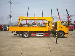 Grúa montada <span class=keywords><strong>en</strong></span> camión Isuzu 12T de alta calidad, cilindro hidráulico Hengli, camiones grúa pequeños telescópicos a la <span class=keywords><strong>venta</strong></span> - Product Image 6