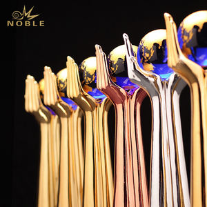 โนเบิลที่กำหนดเองสลักเรซินมือรางวัลรางวัลรางวัลลูกโลกคริสตัลสีฟ้ารางวัลสหกรณ์ - Product Image 5