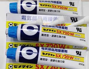 กาวโพลียูรีเทนร้อนละลาย JXY Cemedine Super X 8008 สำหรับยึดติดพลาสติก โลหะ และวัสดุผสมโดยไม่ต้องใช้ไพรเมอร์ - Product Image 3