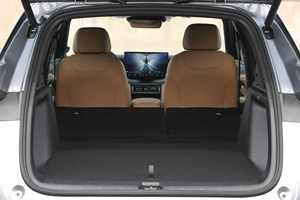 Offre Spéciale 2025 2026 Dernier Modèle Automobile BYD Song L DM SUV Compact 1.5L 101ch L4 Hybride Rechargeable Voiture Électrique BYD Song L DM - Product Image 5