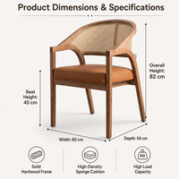 Chaise de salle à manger en rotin, fauteuil en bois avec dossier en cannage, assise et accoudoirs rembourrés de couleur beige pour salle à manger, restaurant, hôtel