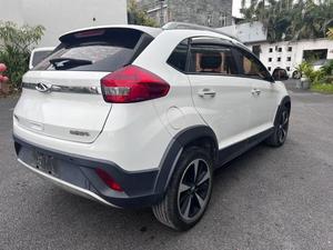 Chery Tiggo 3x 2018 1.5L 106 Caballos <span class=keywords><strong>de</strong></span> Fuerza L4 Cámara <span class=keywords><strong>de</strong></span> Visión Trasera LHD SUV Familiar <span class=keywords><strong>de</strong></span> Bajo Consumo <span class=keywords><strong>de</strong></span> Combustible Auto Usado - Product Image 4