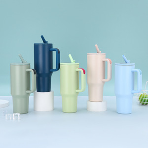 Vaso Térmico de Acero Inoxidable Azul Claro de 40 oz con Base de Corcho, Aislamiento al Vacío, Tapa Antiderrames, Asa y Popote, Libre de BPA, Ideal para Viajes - Product Image 1