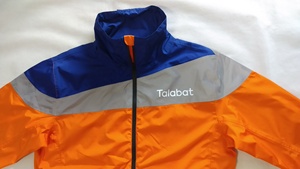 Imperméable en tissu imprimé personnalisé <span class=keywords><strong>pour</strong></span> hommes, <span class=keywords><strong>veste</strong></span> de <span class=keywords><strong>scooter</strong></span> réfléchissante orange bleu <span class=keywords><strong>pour</strong></span> la livraison de nourriture, col montant à capuche imperméable - Product Image 4