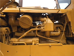 รถดันดินตีนตะขาบ Caterpillar D8K มือสองคุณภาพสูง สำหรับงานปรับระดับพื้นที่และโครงการก่อสร้างถนน - Product Image 5