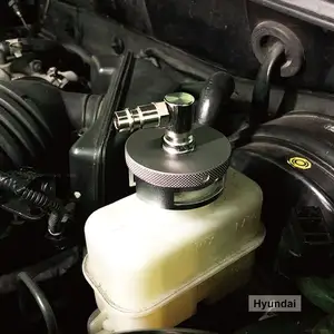 Auto brake oil changer adapter tool