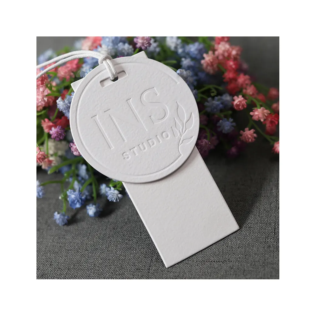 Custom Design Print Brand With Logo Hangtags Tagfor Clothes Tags Customized String Seal Cord Clothing Labels Paper Hang Tag