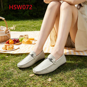 HY, Park Walking Mocassins faits main à bout large en cuir gaufré blanc pur, qualité <span class=keywords><strong>marché</strong></span> espagnol, style Penny délicat HSW072 - Product Image 2