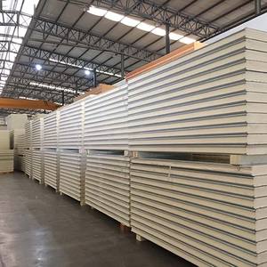 Panneaux sandwich composites ignifuges en <span class=keywords><strong>laine</strong></span> <span class=keywords><strong>de</strong></span> <span class=keywords><strong>roche</strong></span> EPS au design moderne, isolants pour le toit des entrepôts fabriqués en Chine - Product Image 5