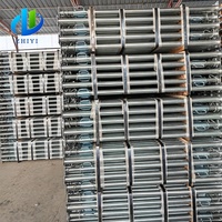 Étais métalliques pour coffrage, étais métalliques pour la construction, échafaudages pour la construction