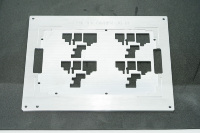 Jig de découpe laser pour PCB en acier inoxydable couleur personnalisée, usinage CNC PMTT Vietnam, revêtement chromate OEM/ODM