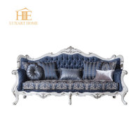 Fauteuil d'appoint de luxe au design traditionnel, structure en bois, housse amovible et rangement pour la maison, la chambre, l'appartement, l'hôtel