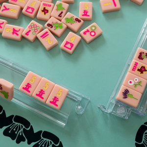 Tuiles de Mahjong Thème Western Rose Pastel 160 Pièces Design État du Texas Jeu avec Bottes de Cowboy et Carte du TEXAS - Product Image 6
