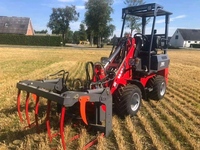 Mini Caricatore a Ruote Good Farm Helper Wolf Mini750 con Diversi Accessori