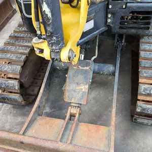 Excavadora de cadenas mini usada de segunda mano YANMAR Vio30 de 3 toneladas en stock para la venta - Product Image 3