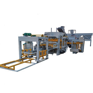 Macchina Automatica QT10-15 per la Produzione di Blocchi Cavi e Pavimentazione in Calcestruzzo con PLC Siemens e Pressione Idraulica, <span class=keywords><strong>Made</strong></span> in China - Product Image 1