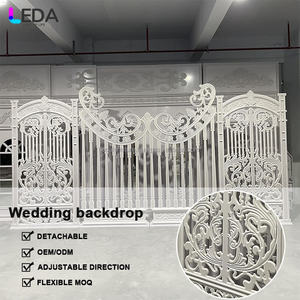 Puerta Decorativa Acrílica Moderna LEDA, Hecha a Mano con Intrincados Relieves, Novedad, Desmontable para Eventos de Boda - Product Image 2