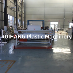 Machine à fabriquer des mailles de diamant rigides en plastique, machine à extruder des filets en plastique, géonet - Product Image 6