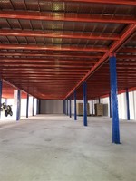 Piso de entresuelo de acero industrial Mracking | Capacidad de carga de 500-4000Kg/㎡ | Plataforma de ático resistente con escaleras y barandillas