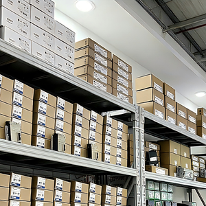 Stock <span class=keywords><strong>TP</strong></span>-<span class=keywords><strong>Link</strong></span> TL-SG3428 - Commutateur réseau Gigabit 24 ports avec gestion, 4 SFP indépendants, 10/100/1000Base-T, RJ45, accès à distance via <span class=keywords><strong>PLC</strong></span> - Product Image 5