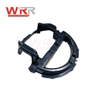 Support de fixation d'emblème de calandre avant 2058880200 A2058880200 pour Mercedes-Benz W205 C300 – Base de support de logo de pare-chocs de voiture durable et de qualité supérieure - Product Image 6