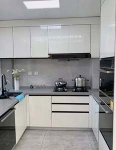 Ensemble de meubles de style bois pour bâtiments résidentiels, armoires de cuisine sur mesure, îlot de cuisine, comptoir - Product Image 4