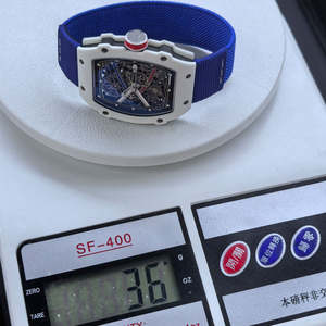 นาฬิกาข้อมือผู้ชายคุณภาพสูงแบบสั่งทำพิเศษ ดีไซน์บางเฉียบ 7.8 มม. ตัวเรือนคาร์บอนไฟเบอร์ สำหรับนักธุรกิจ - Product Image 5