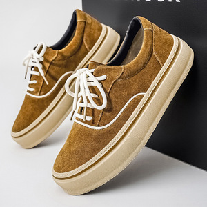<span class=keywords><strong>Zapatillas</strong></span> Bajas de Gamuza Marrón Oscuro con Raya Blanca en Contraste, Suela de Plataforma Gruesa Tipo Waffle, con Cordones, Estilo Retro Casual para Hombre - Product Image 2