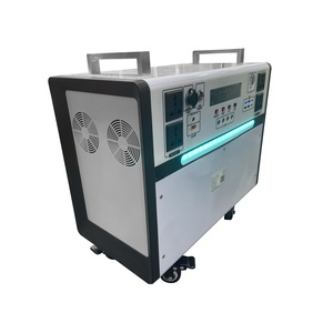 Estación de Energía Solar Portátil de 2000W/5000W con Controlador MPPT, Linterna y Carga para Automóvil, para Uso en Interiores/Exteriores, con Batería - Product Image 2