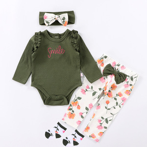 Vente chaude nouveau-né vêtements garçons filles avec bandeau chaussettes vêtements manches longues body vêtements pour bébés coffrets cadeaux - Product Image 2