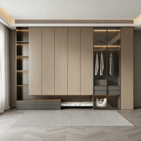 Système de dressing moderne de luxe, armoire minimaliste italienne avec éclairage LED, meuble de rangement modulaire personnalisé pour chambre et salon