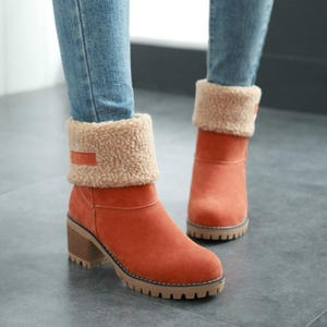 Venta al por mayor estilo occidental de gran tamaño botas de invierno de talla grande 35-43 plegable media pantorrilla cálido botas de nieve de tacón alto para las mujeres - Product Image 2