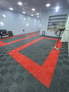 Dalles de sol de garage modernes de 18 mm d'épaisseur, antidérapantes, à clipser, en plastique, <span class=keywords><strong>pour</strong></span> atelier de detailing automobile, usage intérieur - Product Image 5