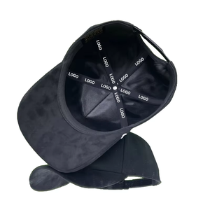 หมวกแก๊ปเบสบอลห้าแผงประดับพลอยเทียมหนังกลับสองสี - Product Image 3