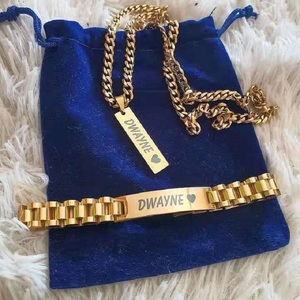 Set Collana e Bracciale Personalizzati in Acciaio Inossidabile Placcato Oro 18K Sottovuoto Anti-Appannamento per Uomo, Regalo Festa del Papà - Product Image 2