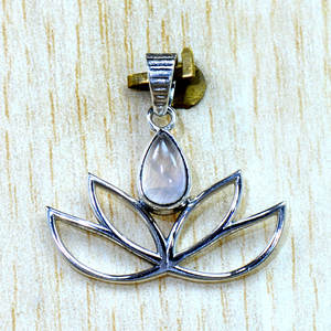 Colgante de cuarzo rosa, pieza de joyería de plata de ley fina, joyería de plata 925 al por mayor - Product Image 1