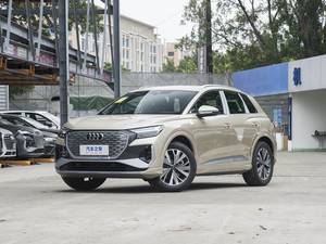 <span class=keywords><strong>Audi</strong></span> Q4 <span class=keywords><strong>E</strong></span>-<span class=keywords><strong>tron</strong></span> 2024 2026 Veicolo Elettrico SUV Nuova Energia EV <span class=keywords><strong>E</strong></span>-<span class=keywords><strong>Tron</strong></span> Auto Elettrica 40 50 <span class=keywords><strong>Audi</strong></span> Q4 <span class=keywords><strong>E</strong></span>-<span class=keywords><strong>Tron</strong></span> Quattro - Product Image 2