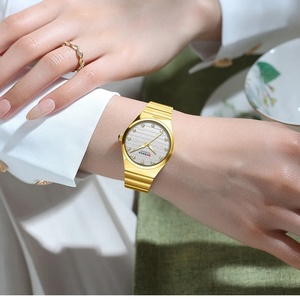 Montres à quartz pour femmes CURREN 9110, luxe minimaliste avec accents en strass et aiguilles lumineuses, élégantes en acier inoxydable - Product Image 5